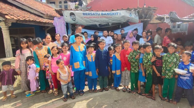 Ardi Wantoro Caleg Kota Sukabumi Dari Partai Gerindra Dapil 2 Bagikan Makan Siang dan Susu Gratis