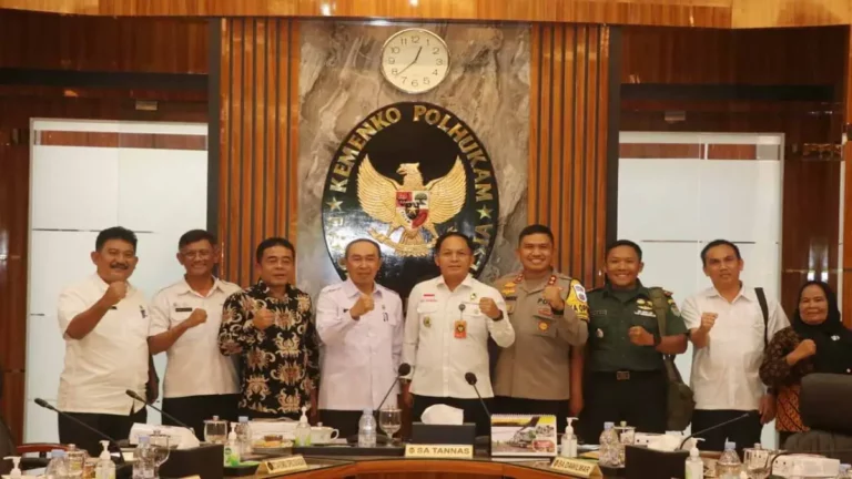 Bahas Tambang Rakyat Sukabumi, Komisi I DPRD Hadiri Rakor dengan Menkopolhukam