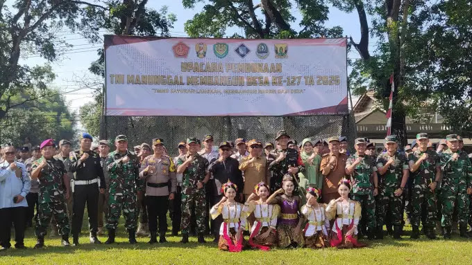 Sokong Akselerasi Pembangunan Desa, Ketua DPRD Kabupaten Sukabumi Kawal Pembukaan TMMD ke-127